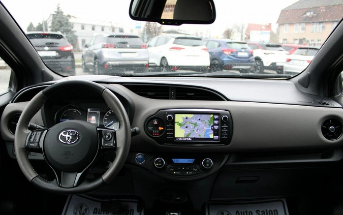 Toyota Yaris cena 57900 przebieg: 72000, rok produkcji 2018 z Tuczno małe 497